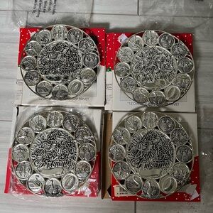 Silver Christmas Trivets Set